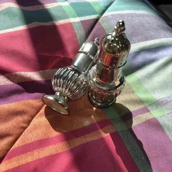 Other - NWOT salt shakers